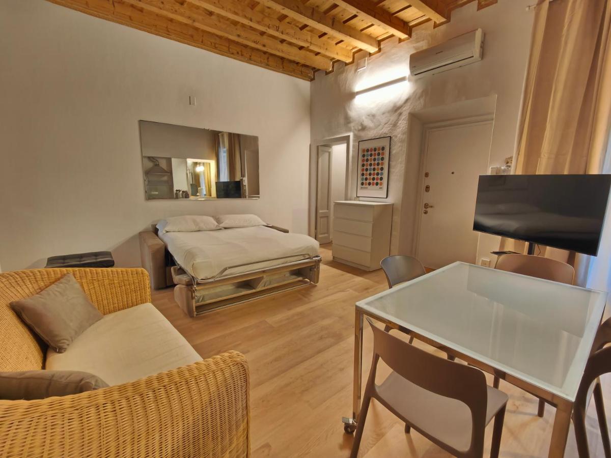 Crocetta Charme Apartment มิลาน ภายนอก รูปภาพ